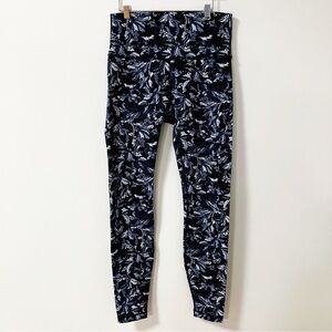 Lululemon | Wunder Under Tight 6